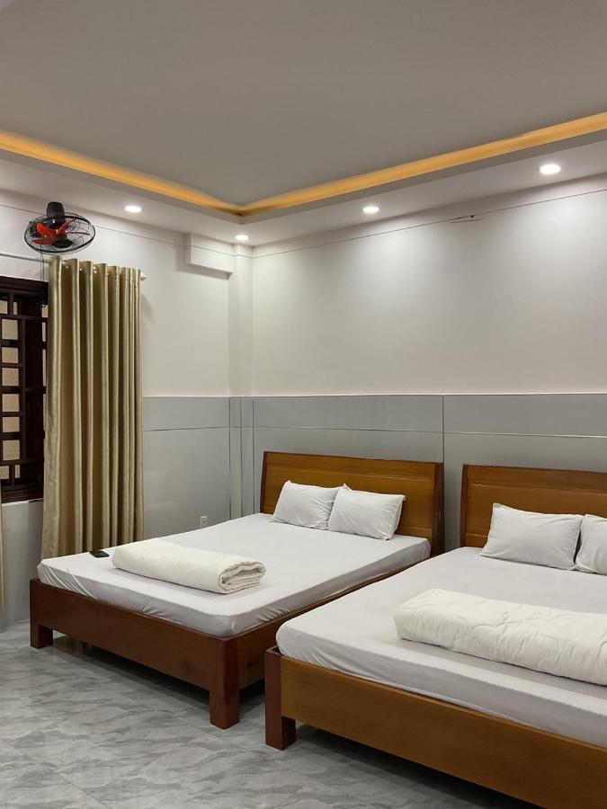 Hoang Linh Hotel Buon Ma Thuot Bagian luar foto